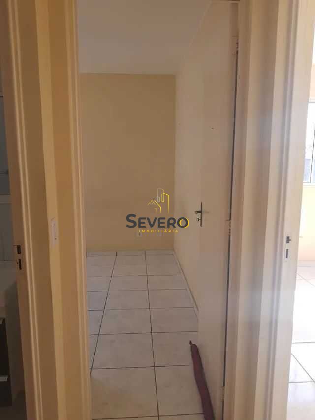 Apartamento à venda com 2 quartos, 50m² - Foto 2