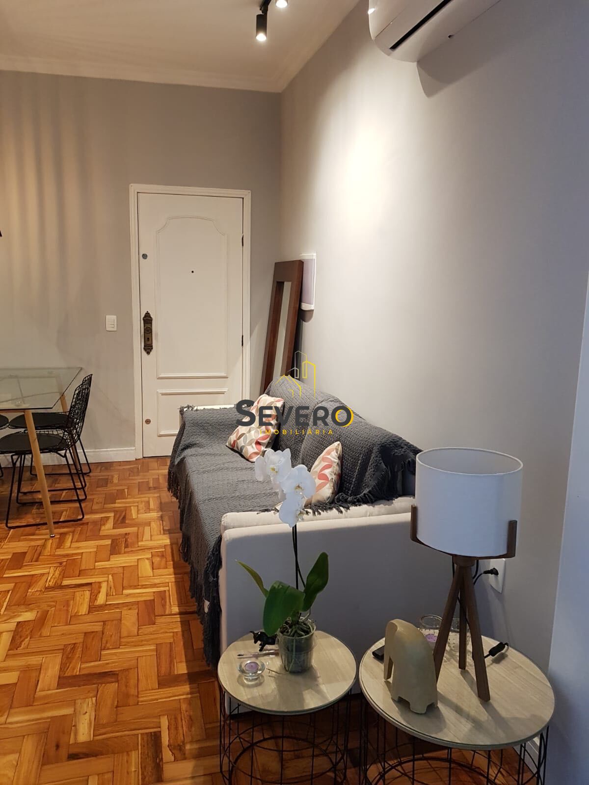 Apartamento à venda com 1 quarto, 50m² - Foto 4