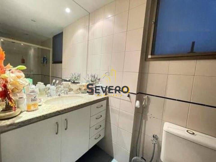 Apartamento à venda com 4 quartos, 160m² - Foto 6