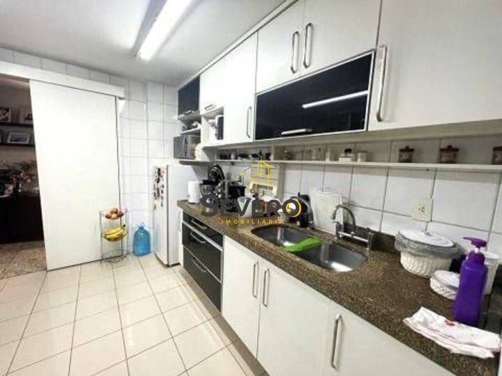 Apartamento à venda com 4 quartos, 160m² - Foto 13