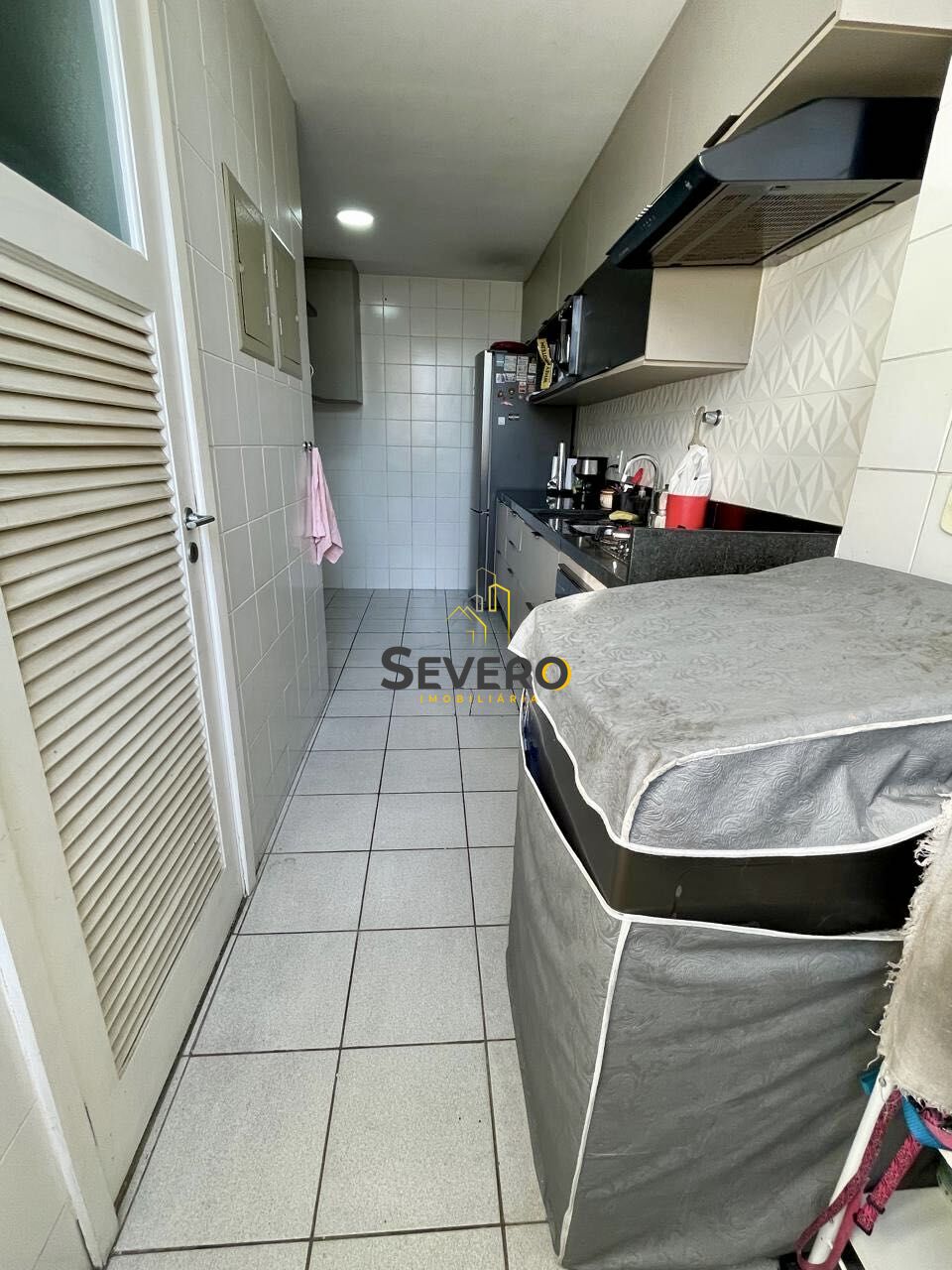 Apartamento à venda com 2 quartos, 80m² - Foto 7