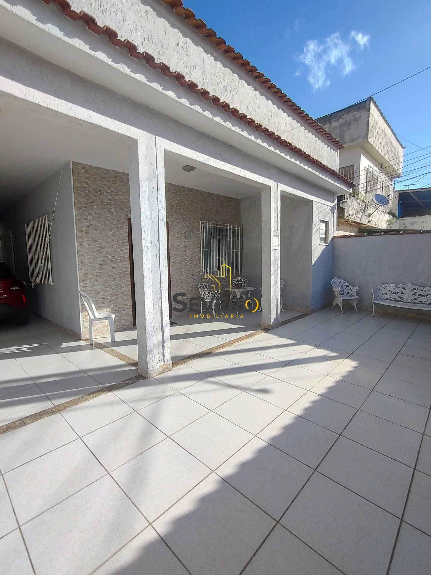 Casa à venda com 4 quartos, 150m² - Foto 4