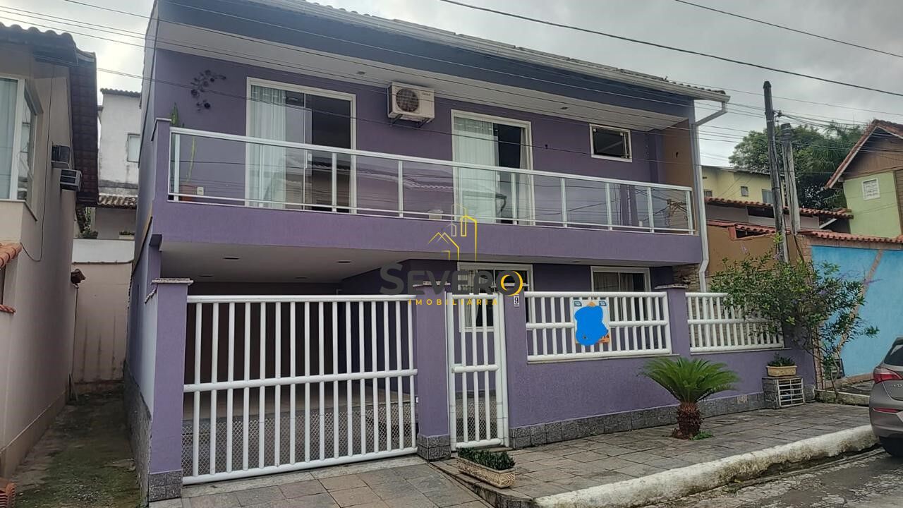 Casa de Condomínio à venda com 4 quartos, 200m² - Foto 1