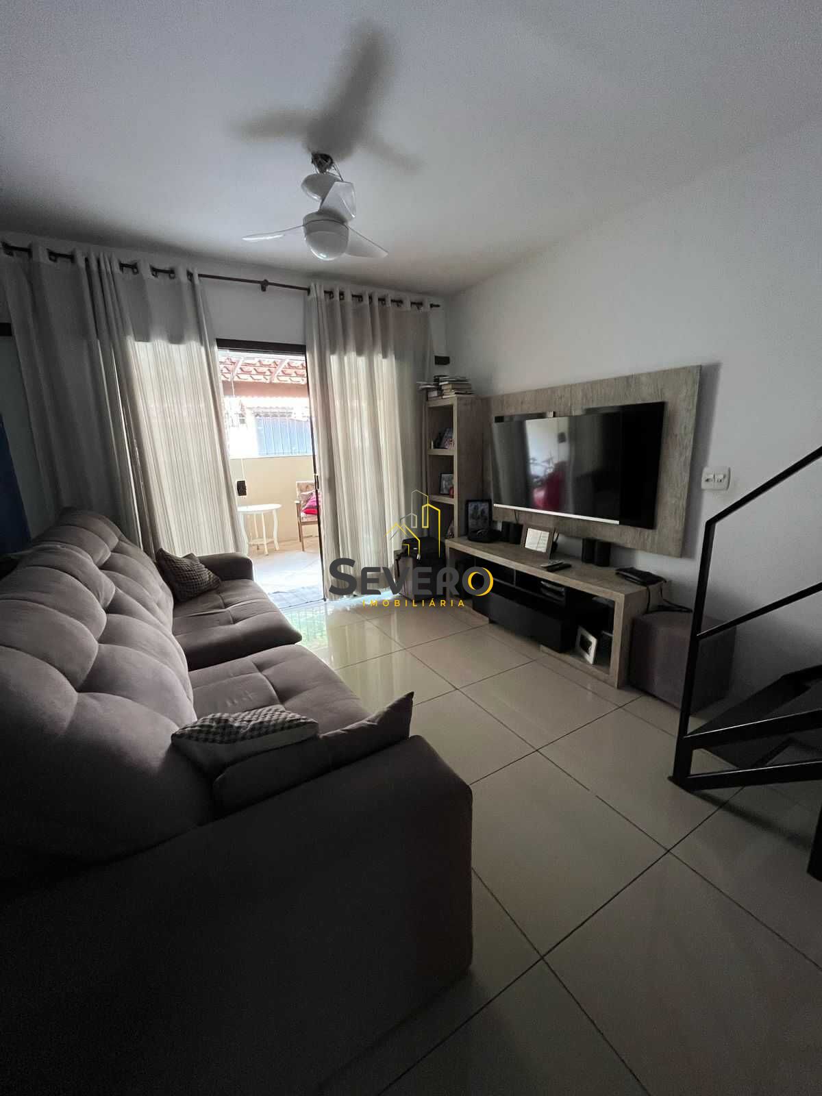 Casa de Condomínio à venda com 3 quartos, 132m² - Foto 1