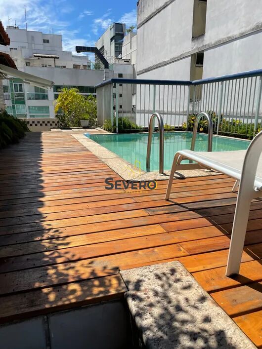 Cobertura à venda com 3 quartos, 225m² - Foto 1
