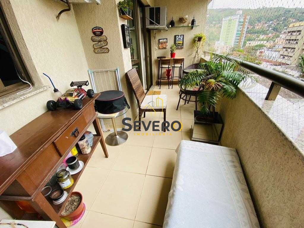 Apartamento à venda com 3 quartos, 108m² - Foto 2