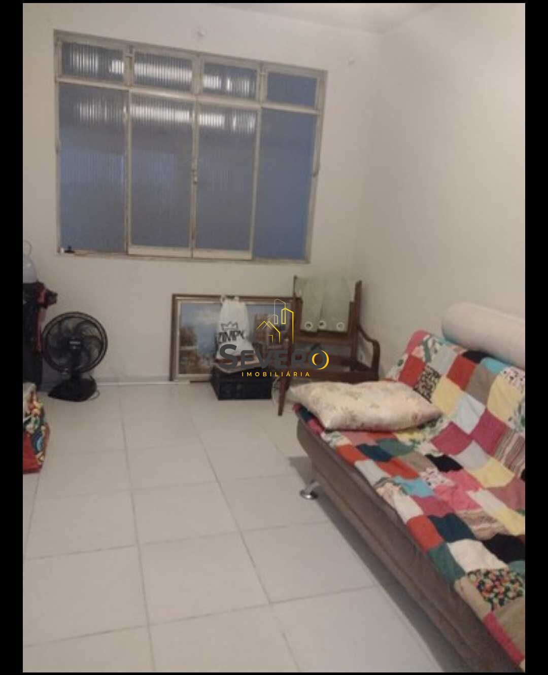 Casa à venda com 5 quartos, 700m² - Foto 1