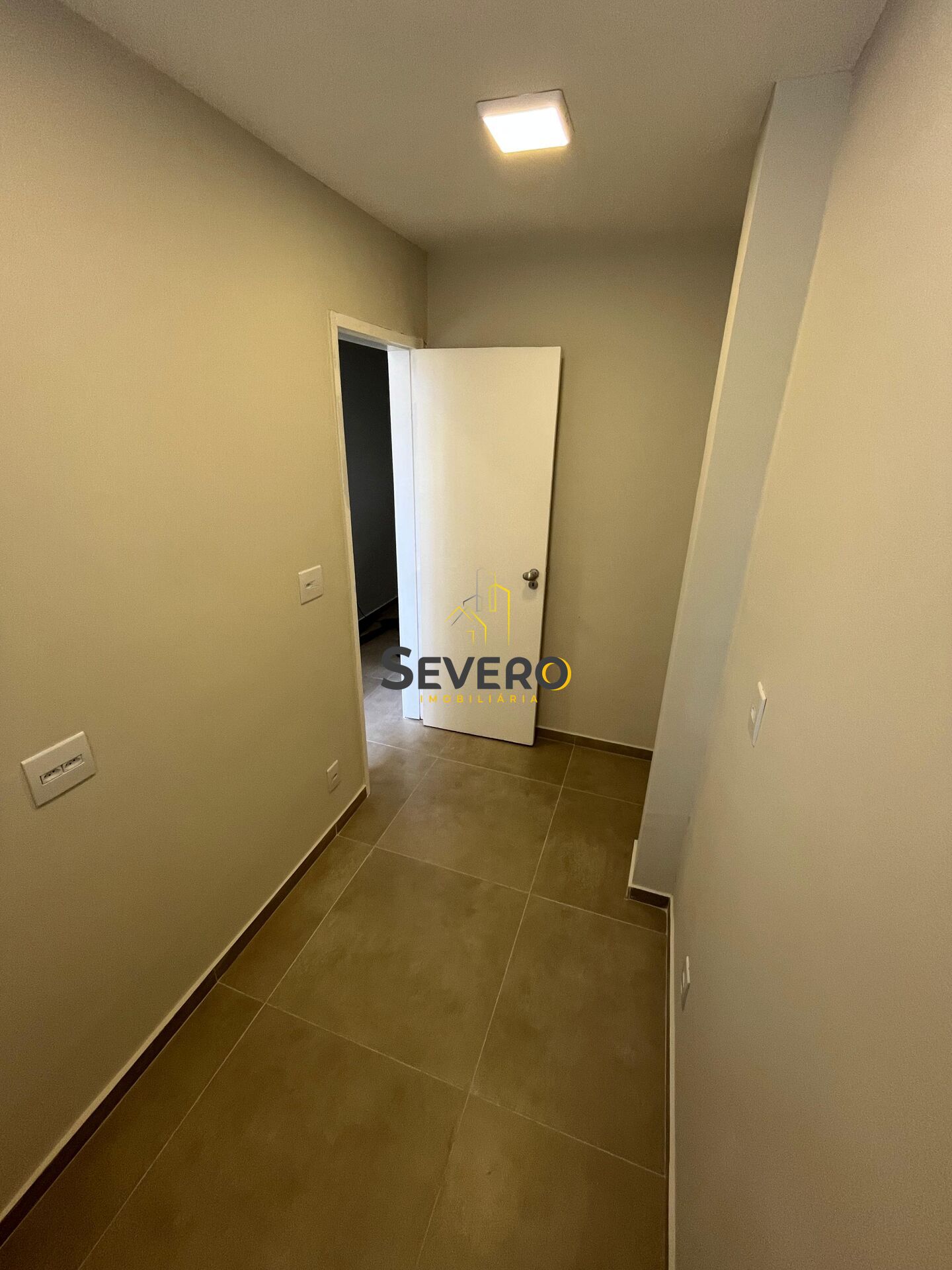 Apartamento à venda com 2 quartos, 80m² - Foto 17