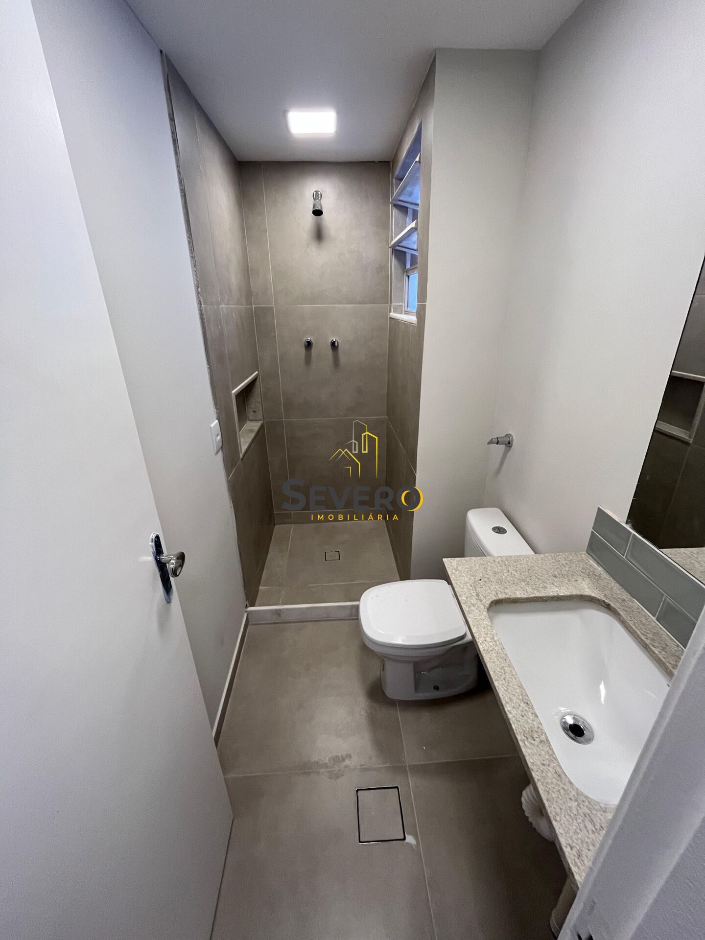 Apartamento à venda com 2 quartos, 80m² - Foto 12