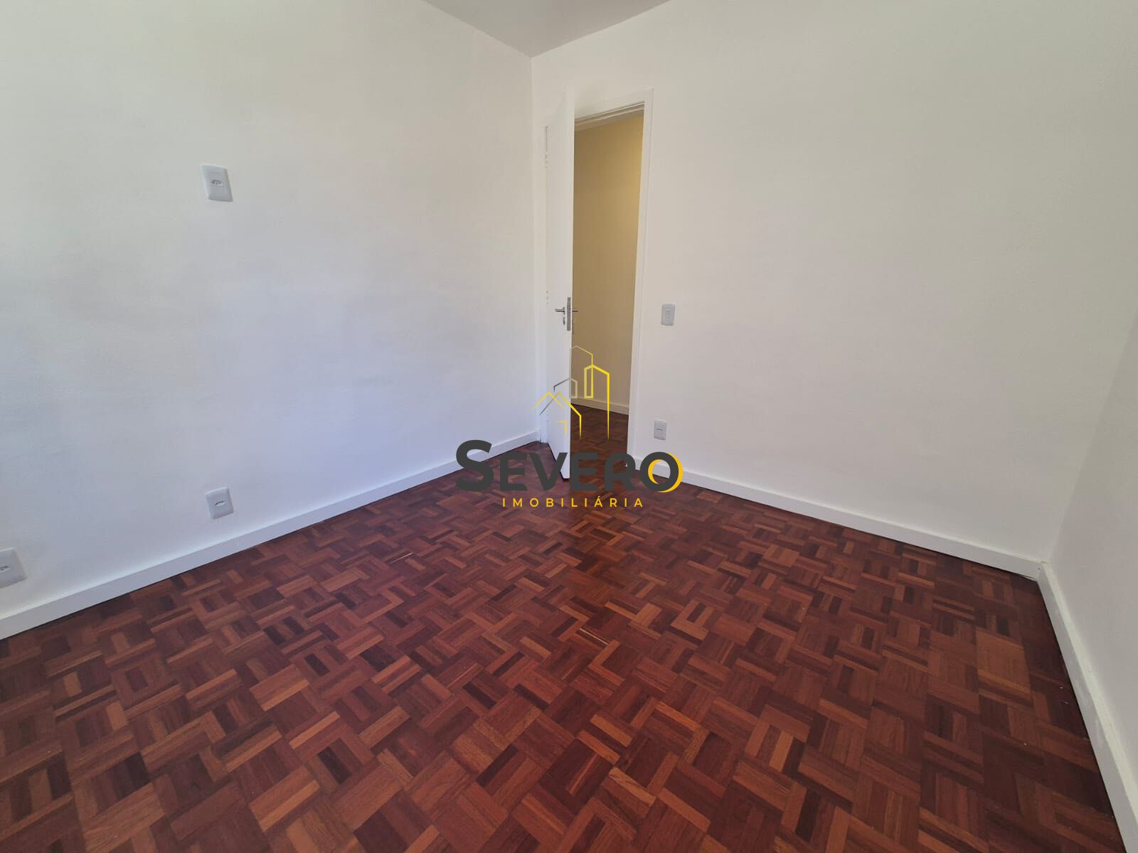Apartamento à venda com 3 quartos, 70m² - Foto 12