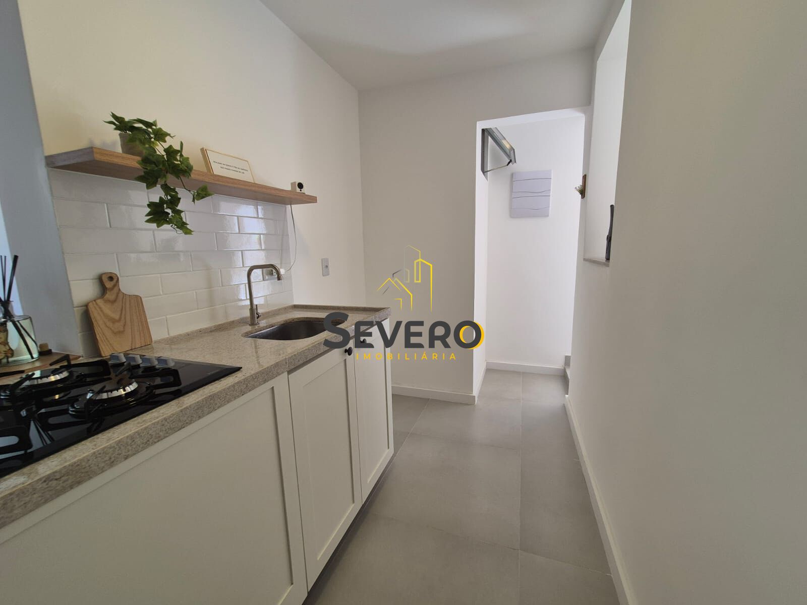 Apartamento à venda com 3 quartos, 70m² - Foto 4