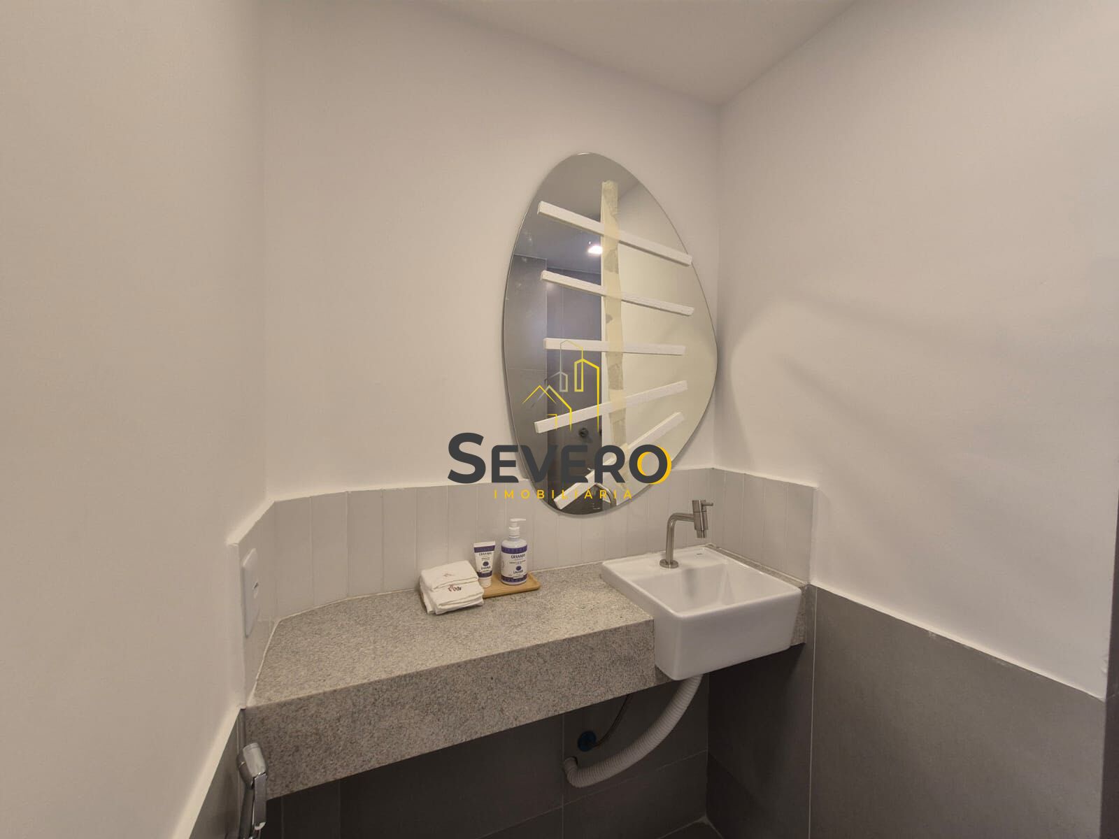 Apartamento à venda com 3 quartos, 70m² - Foto 13