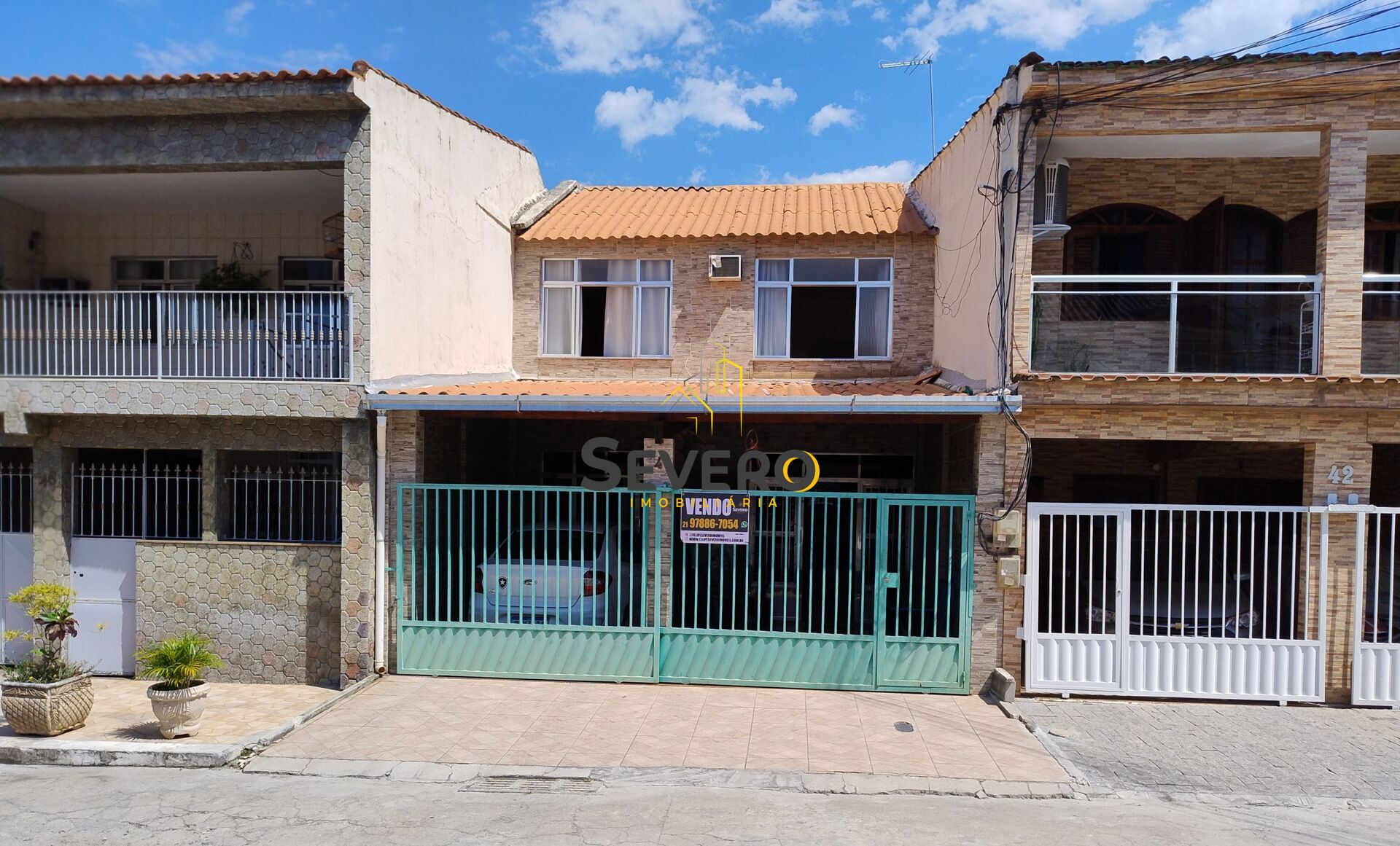 Casa de Condomínio à venda com 4 quartos, 120m² - Foto 2