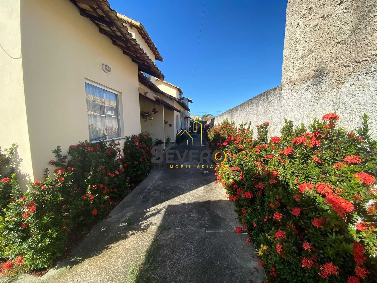 Casa à venda com 1 quarto, 41m² - Foto 1