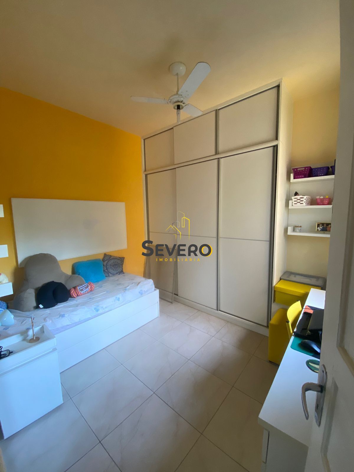 Apartamento à venda com 3 quartos, 100m² - Foto 4