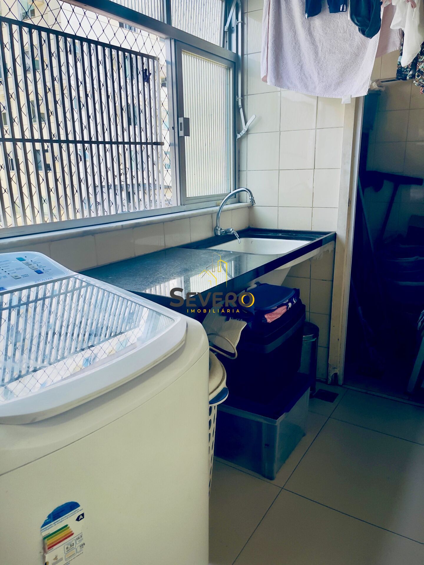 Apartamento à venda com 3 quartos, 140m² - Foto 11