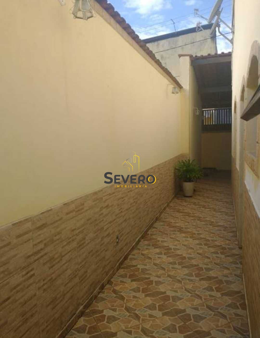 Casa à venda com 3 quartos, 163m² - Foto 2