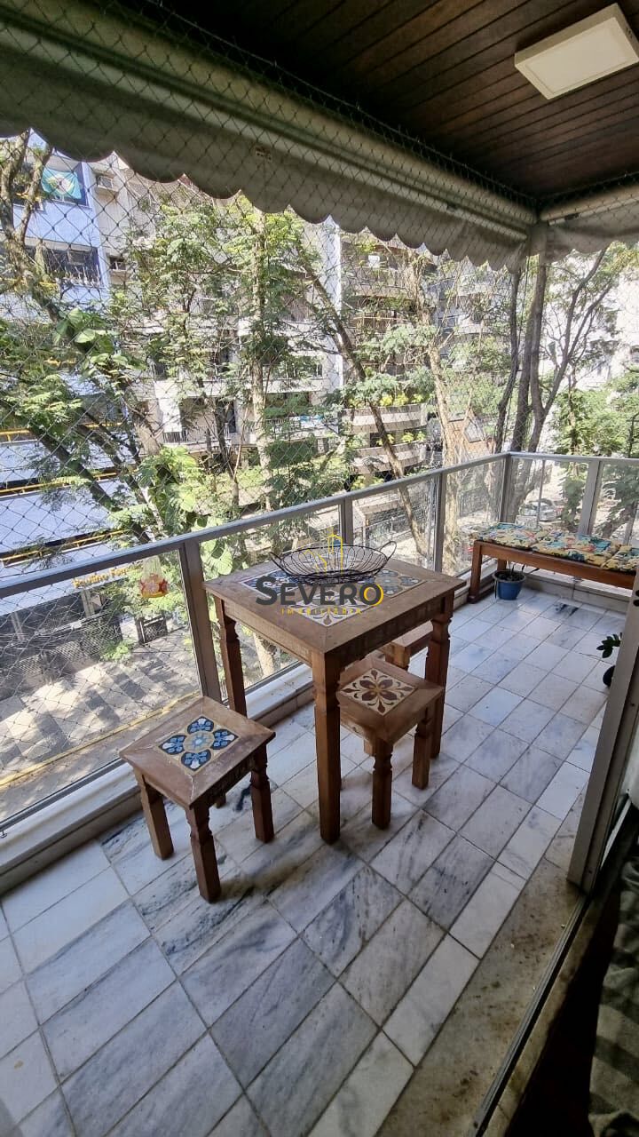 Apartamento à venda com 3 quartos, 115m² - Foto 1