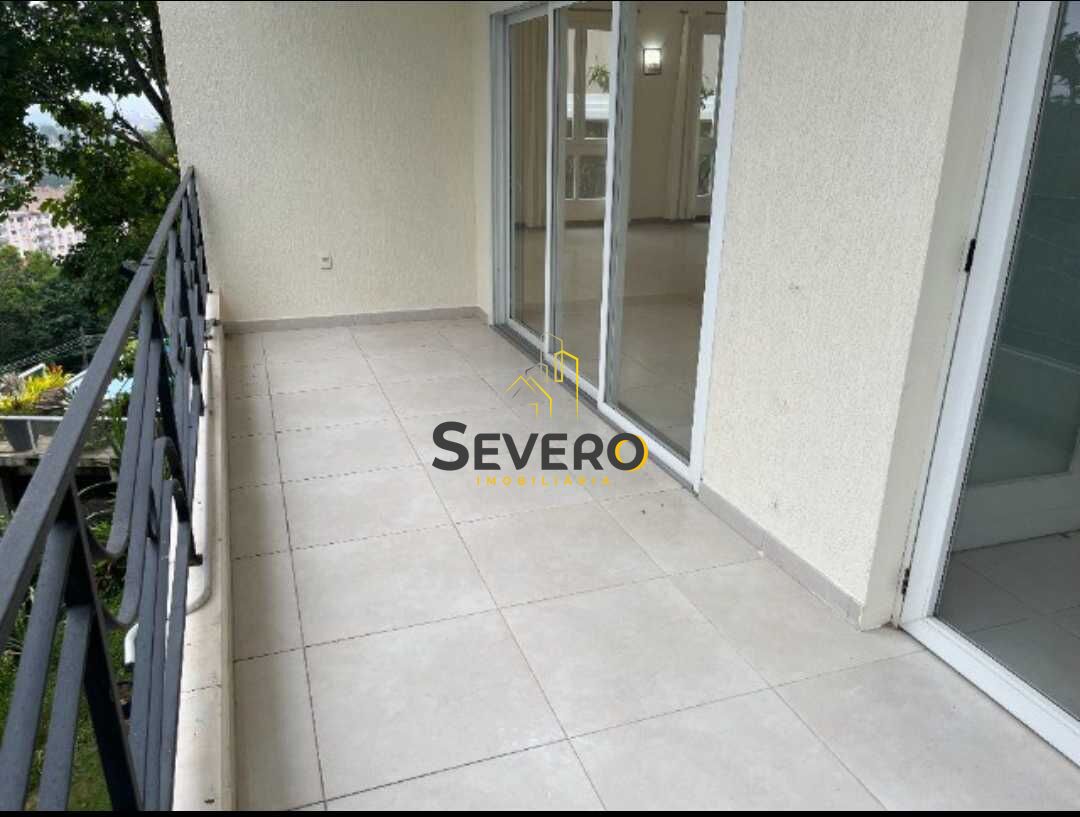 Casa à venda com 4 quartos, 390m² - Foto 7