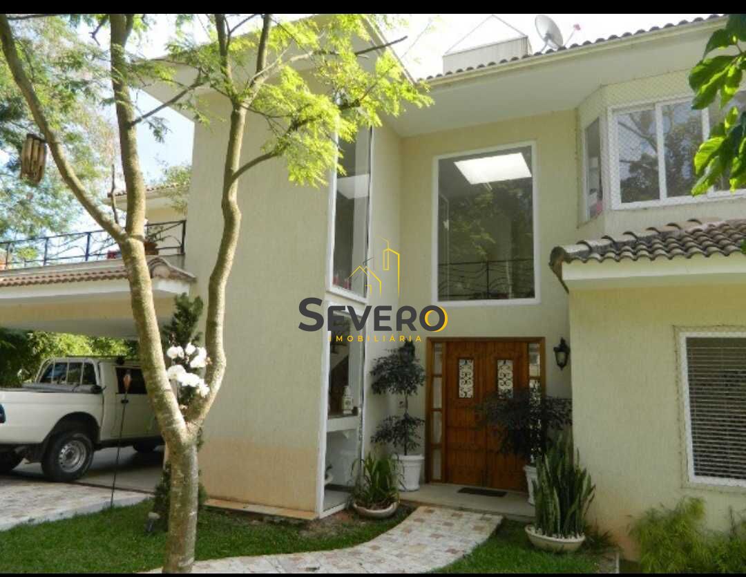 Casa à venda com 4 quartos, 390m² - Foto 1
