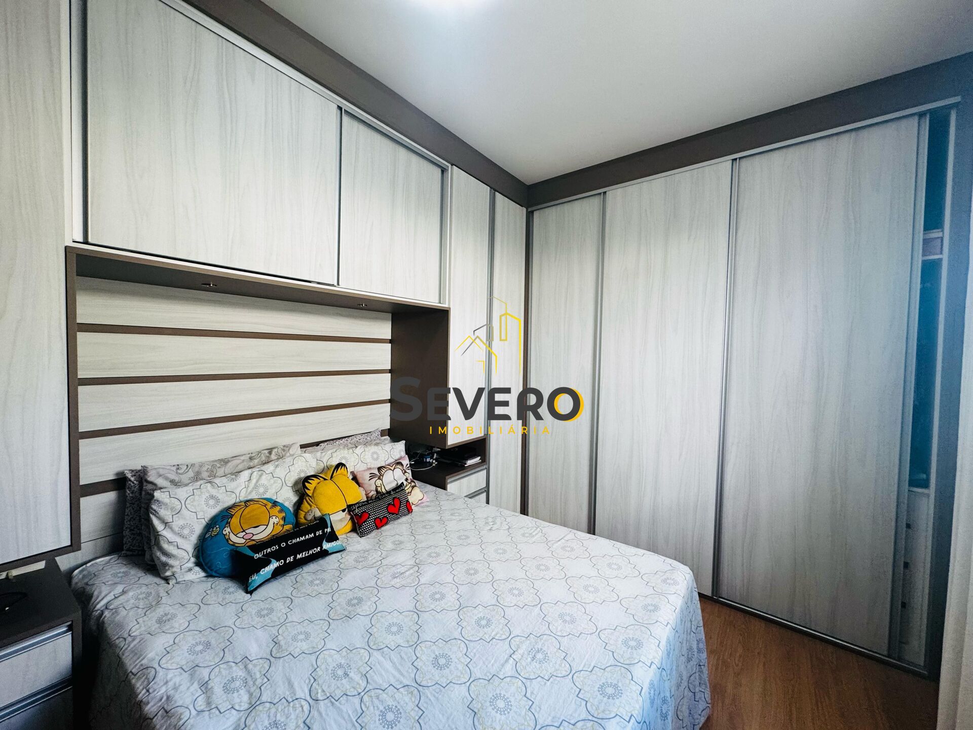 Casa à venda com 4 quartos, 180m² - Foto 14