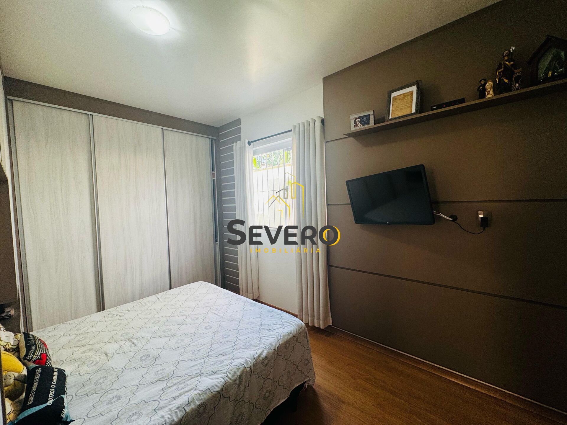 Casa à venda com 4 quartos, 180m² - Foto 16