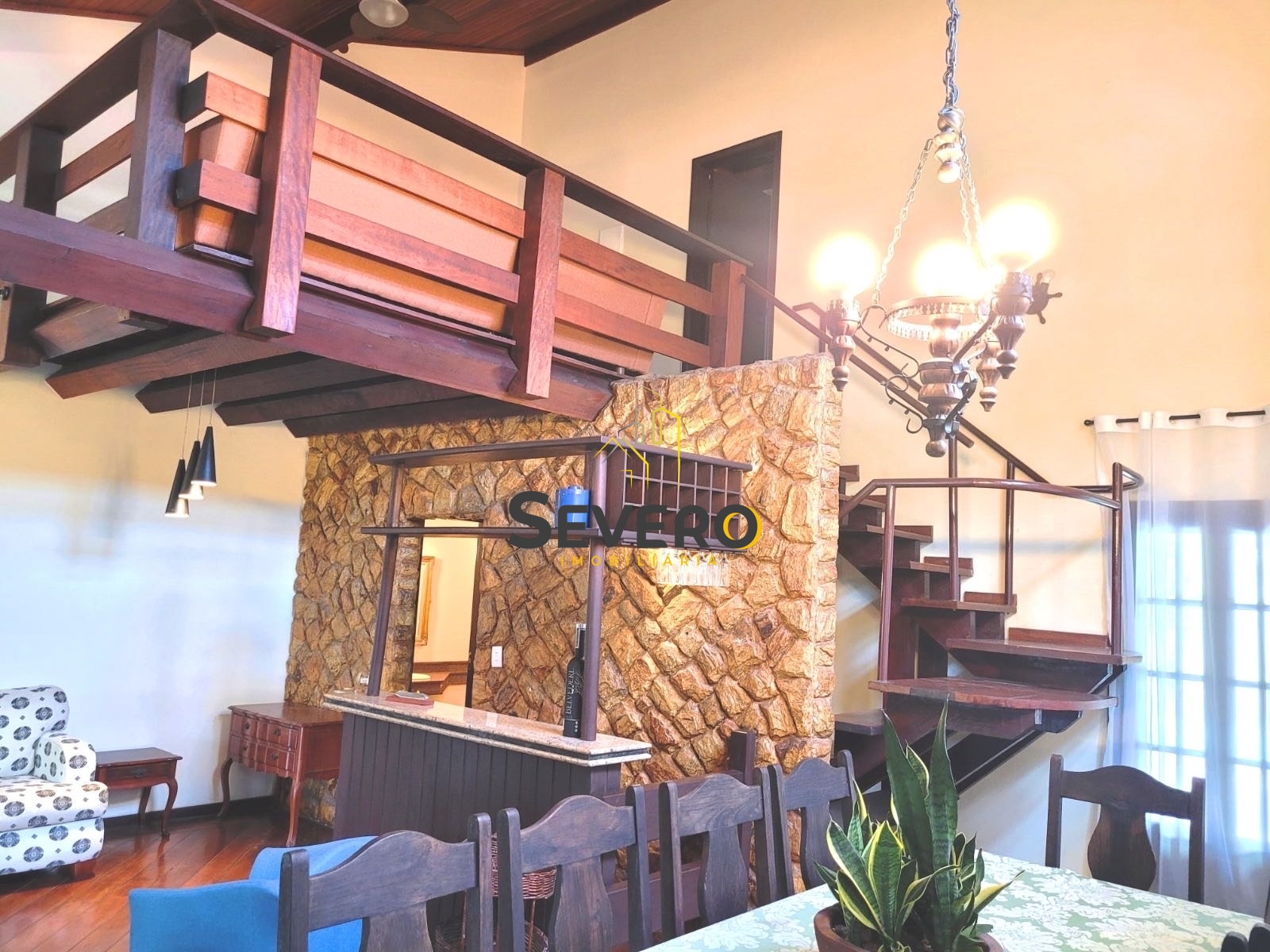 Casa à venda com 3 quartos, 300m² - Foto 12