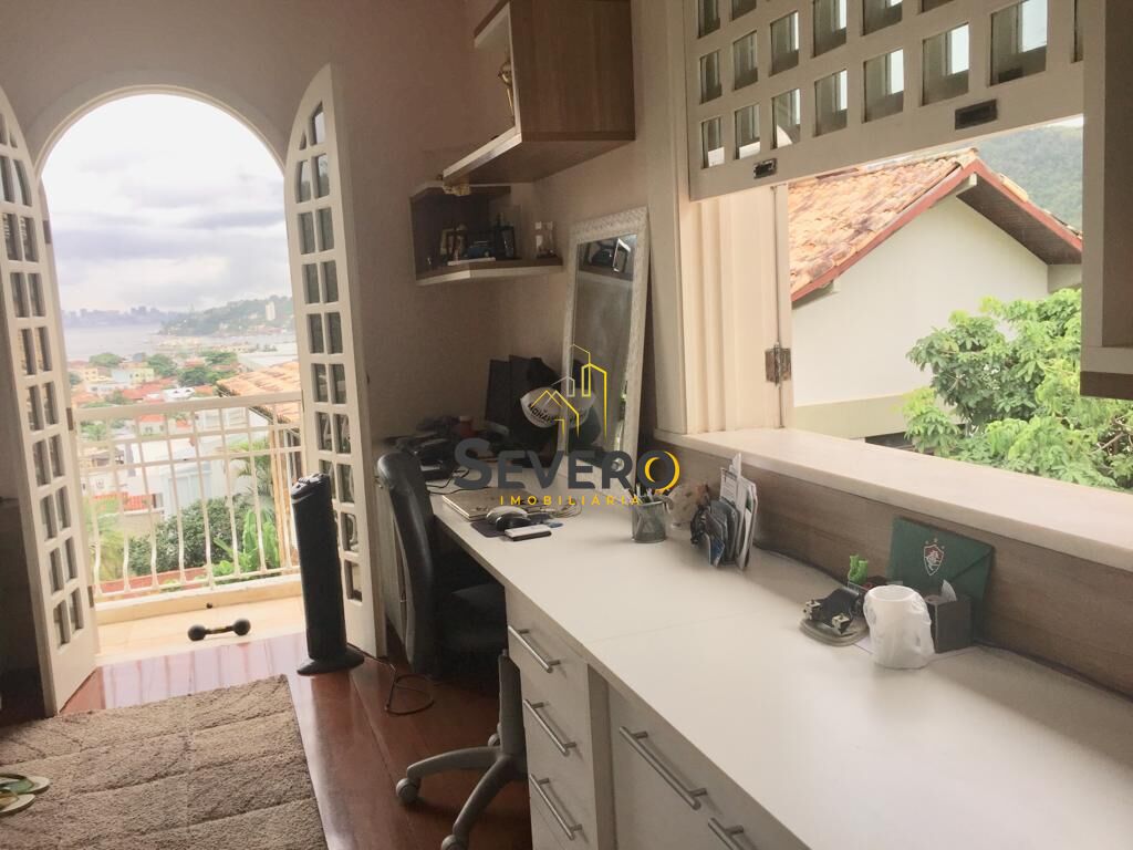 Casa à venda com 4 quartos, 500m² - Foto 16