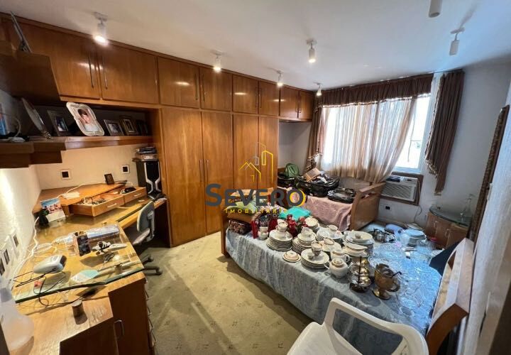 Apartamento à venda com 4 quartos, 180m² - Foto 6