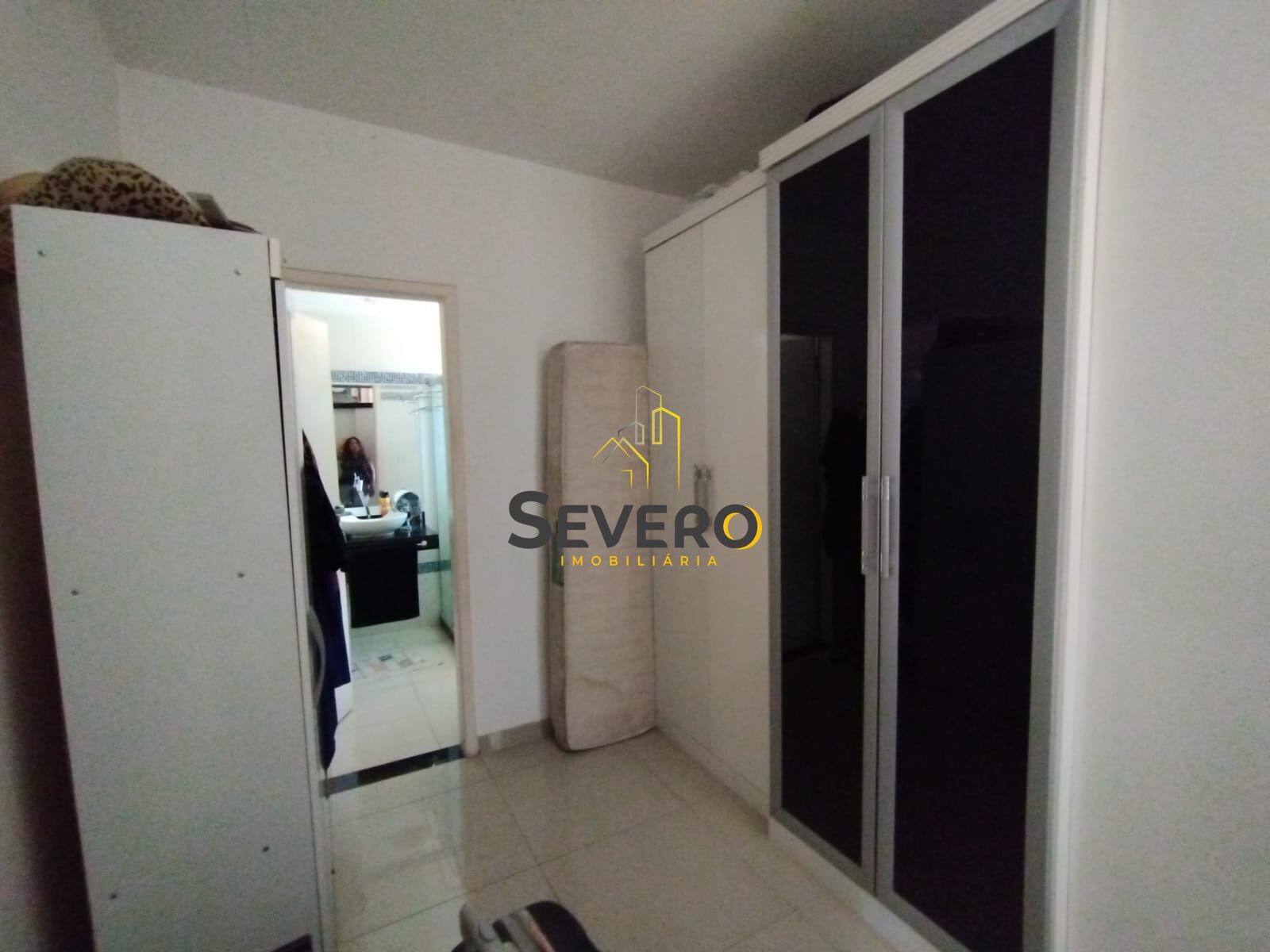 Casa à venda com 4 quartos, 360m² - Foto 24