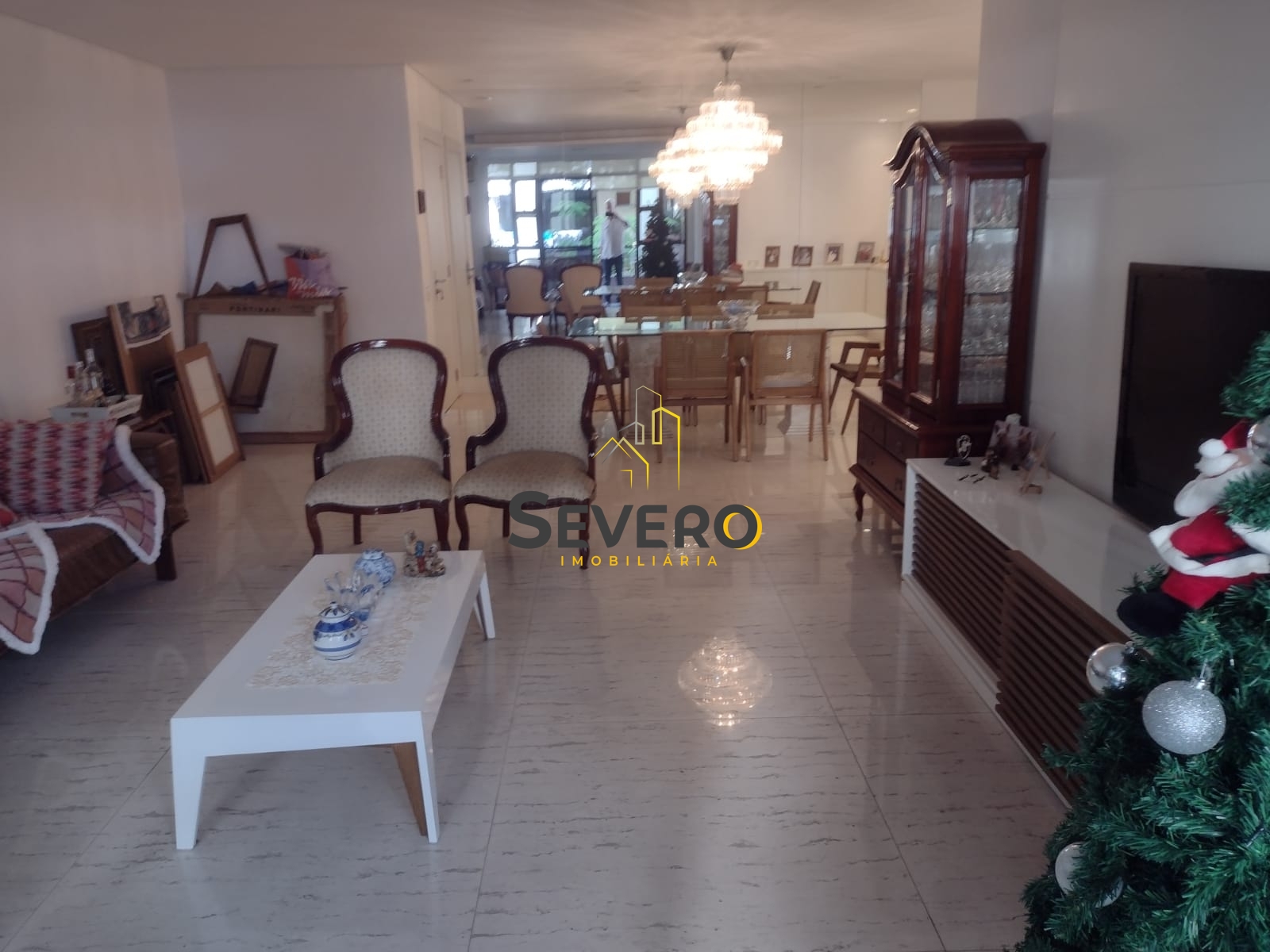 Apartamento à venda com 4 quartos, 170m² - Foto 3