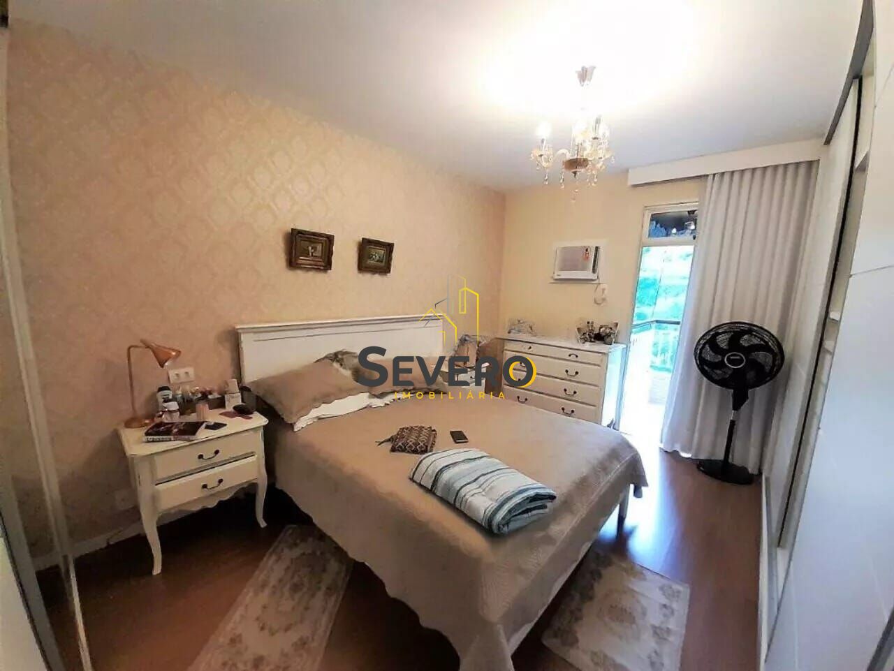 Apartamento à venda com 3 quartos, 160m² - Foto 10