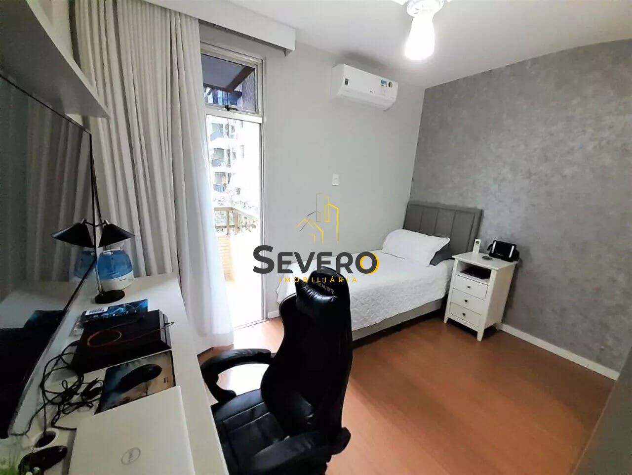 Apartamento à venda com 3 quartos, 160m² - Foto 17