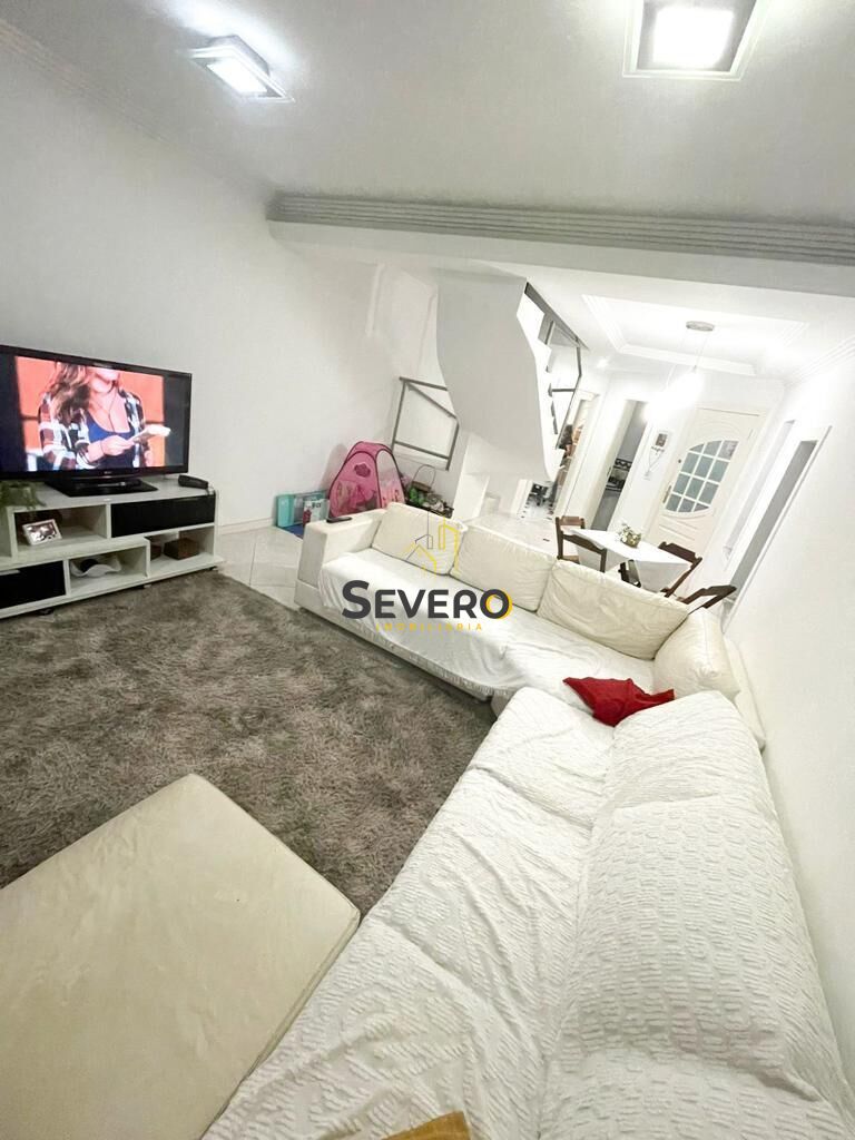 Casa de Condomínio à venda com 3 quartos, 142m² - Foto 2