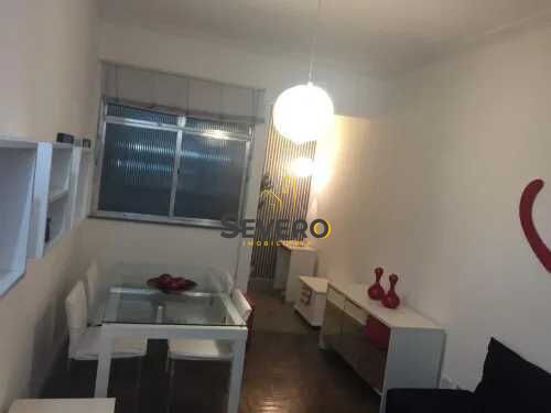 Apartamento à venda com 1 quarto, 48m² - Foto 2