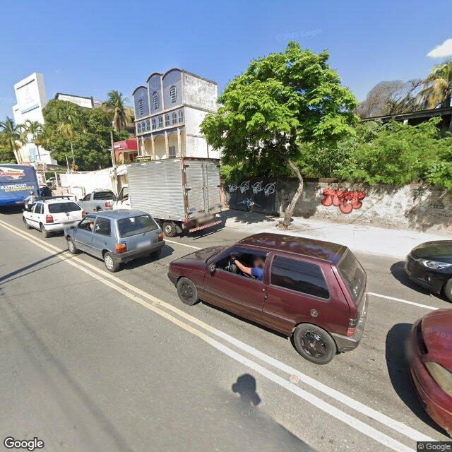 Imagem estática do "Street View" da localização