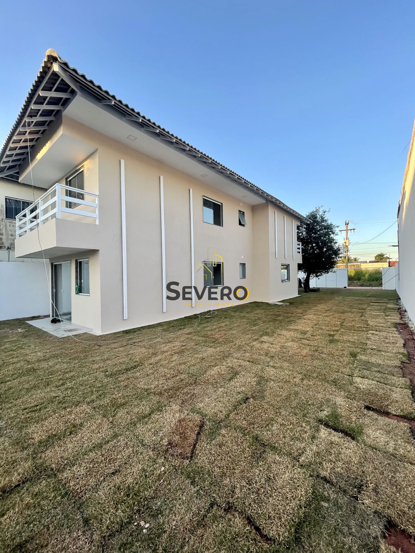 Casa à venda com 5 quartos, 186m² - Foto 8