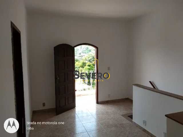 Casa à venda com 3 quartos, 150m² - Foto 2