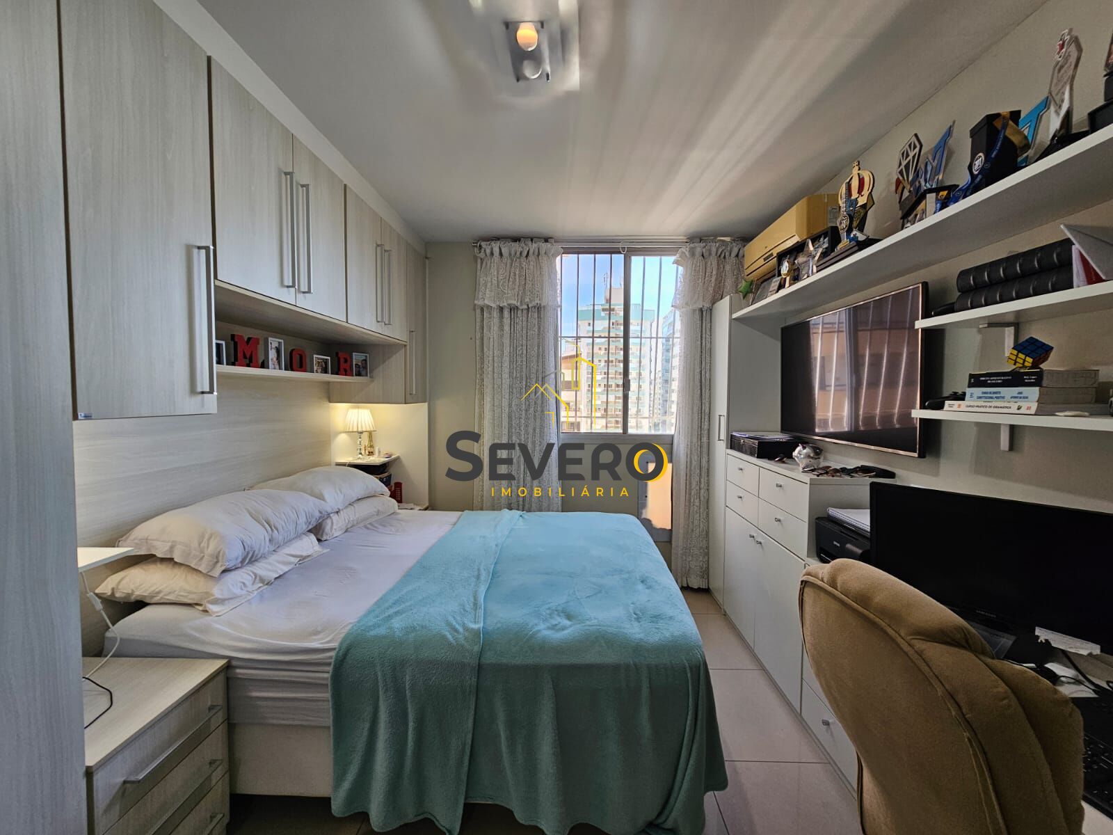 Apartamento à venda com 2 quartos, 85m² - Foto 11