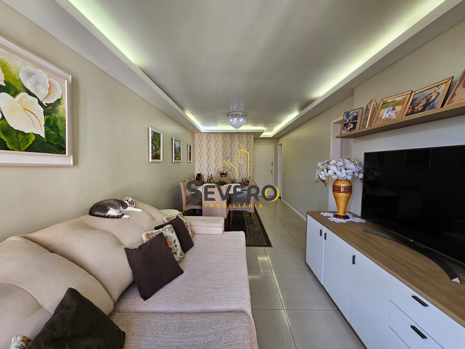 Apartamento à venda com 2 quartos, 85m² - Foto 4