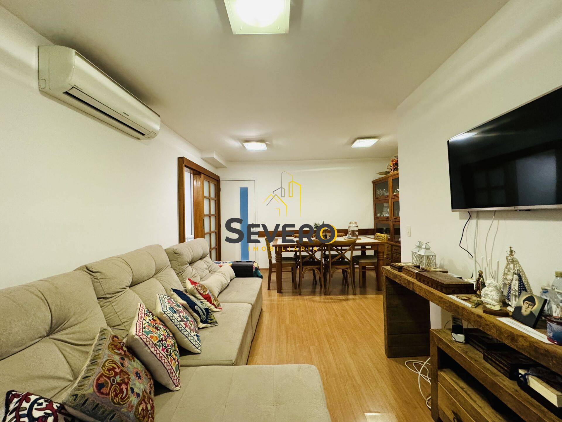 Apartamento à venda com 2 quartos, 75m² - Foto 13