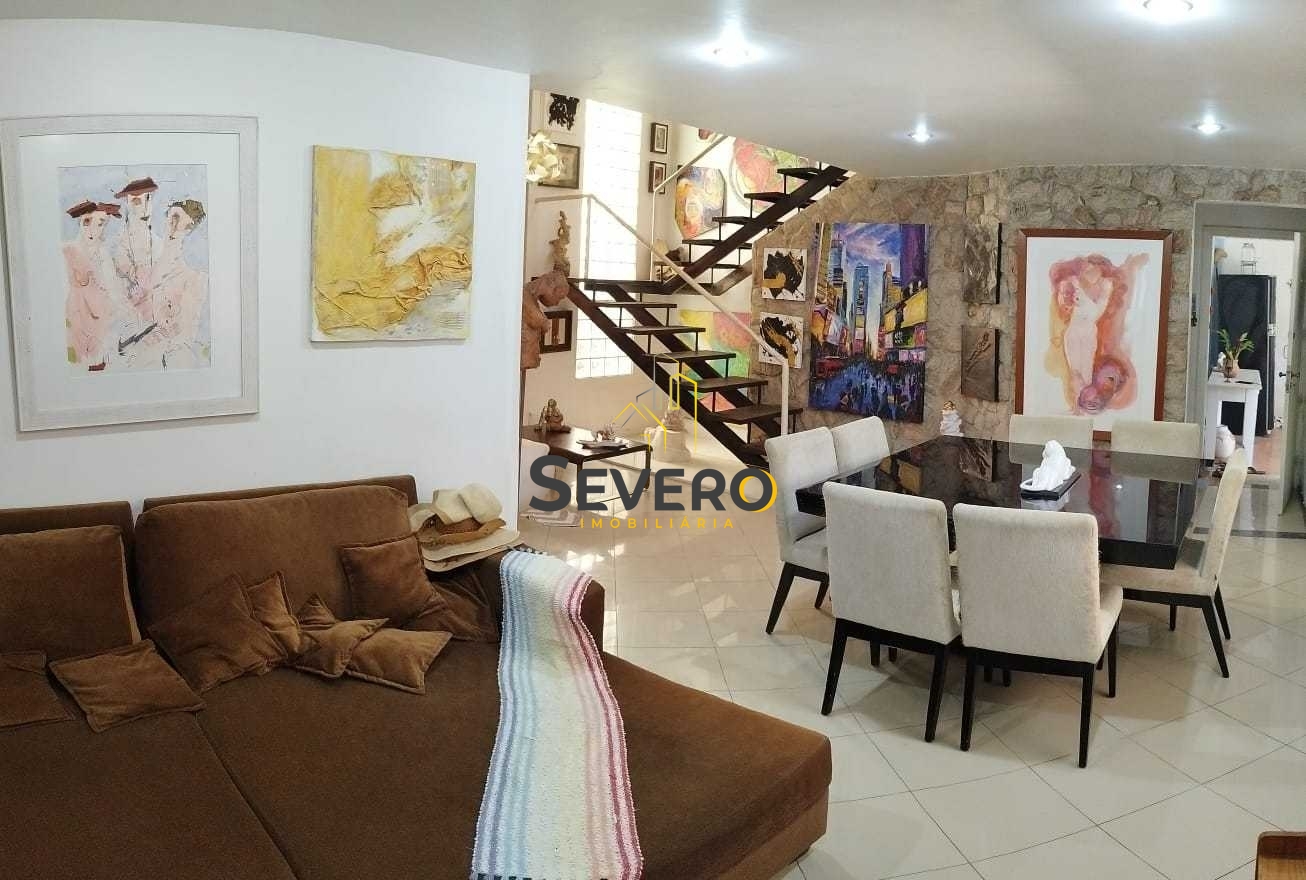 Casa à venda com 3 quartos, 206m² - Foto 26