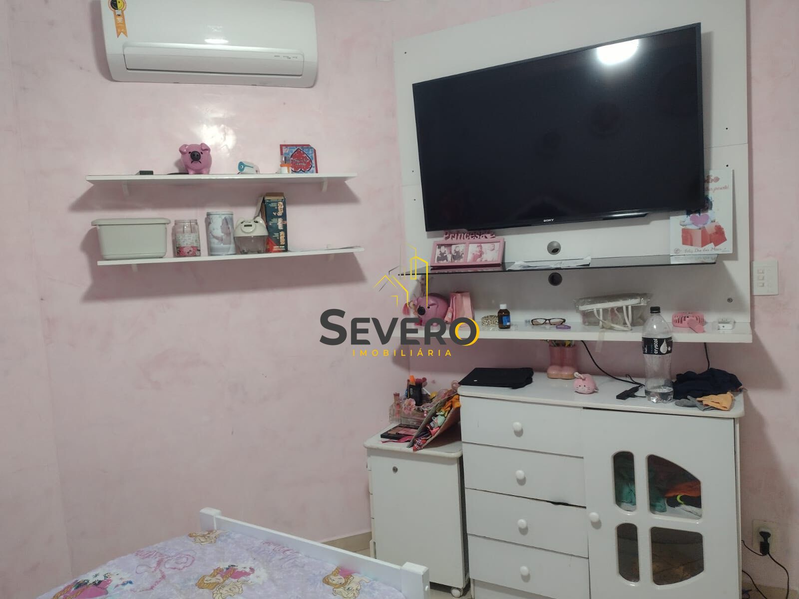 Casa à venda com 4 quartos, 240m² - Foto 15