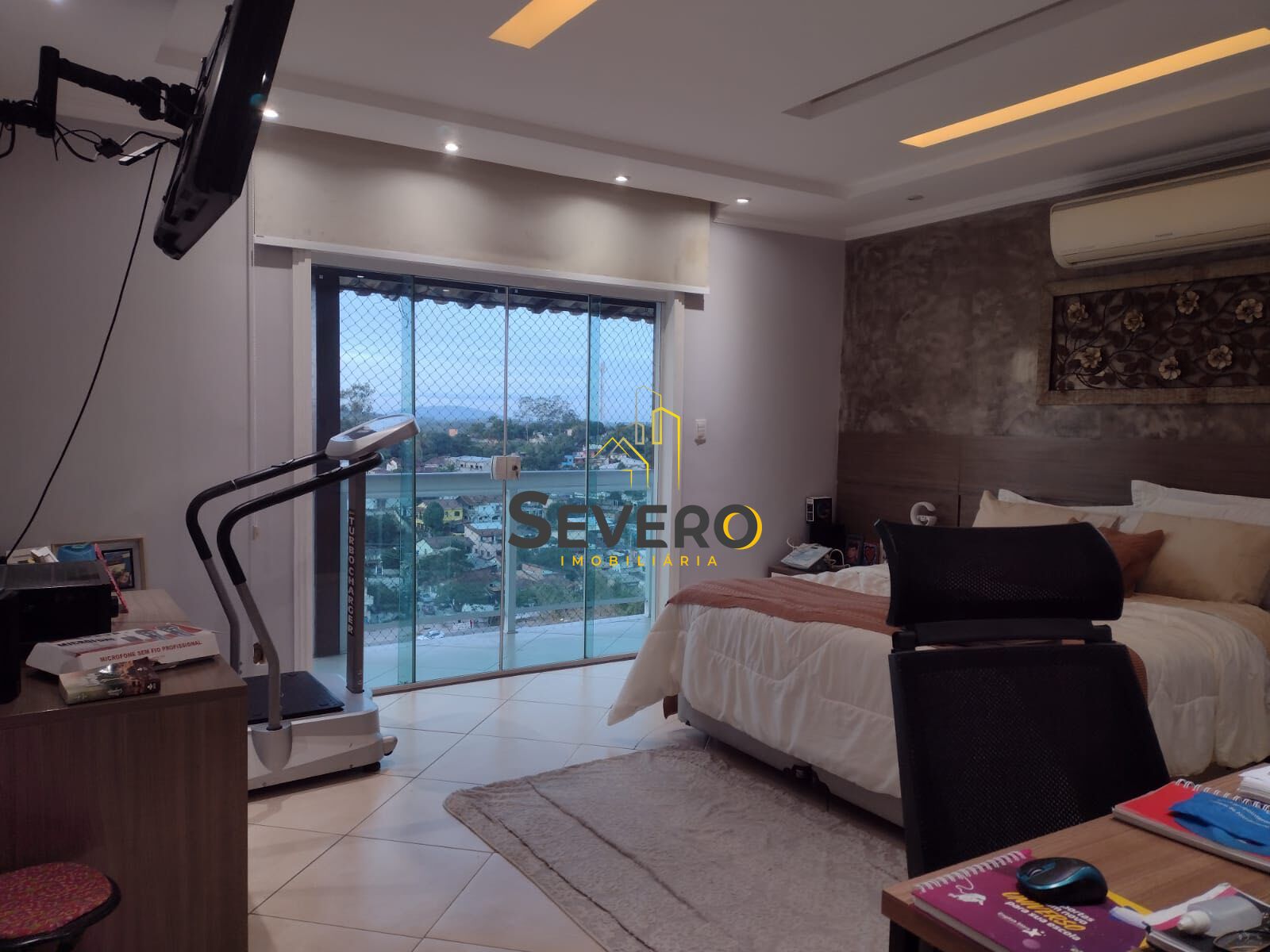 Casa à venda com 4 quartos, 240m² - Foto 29