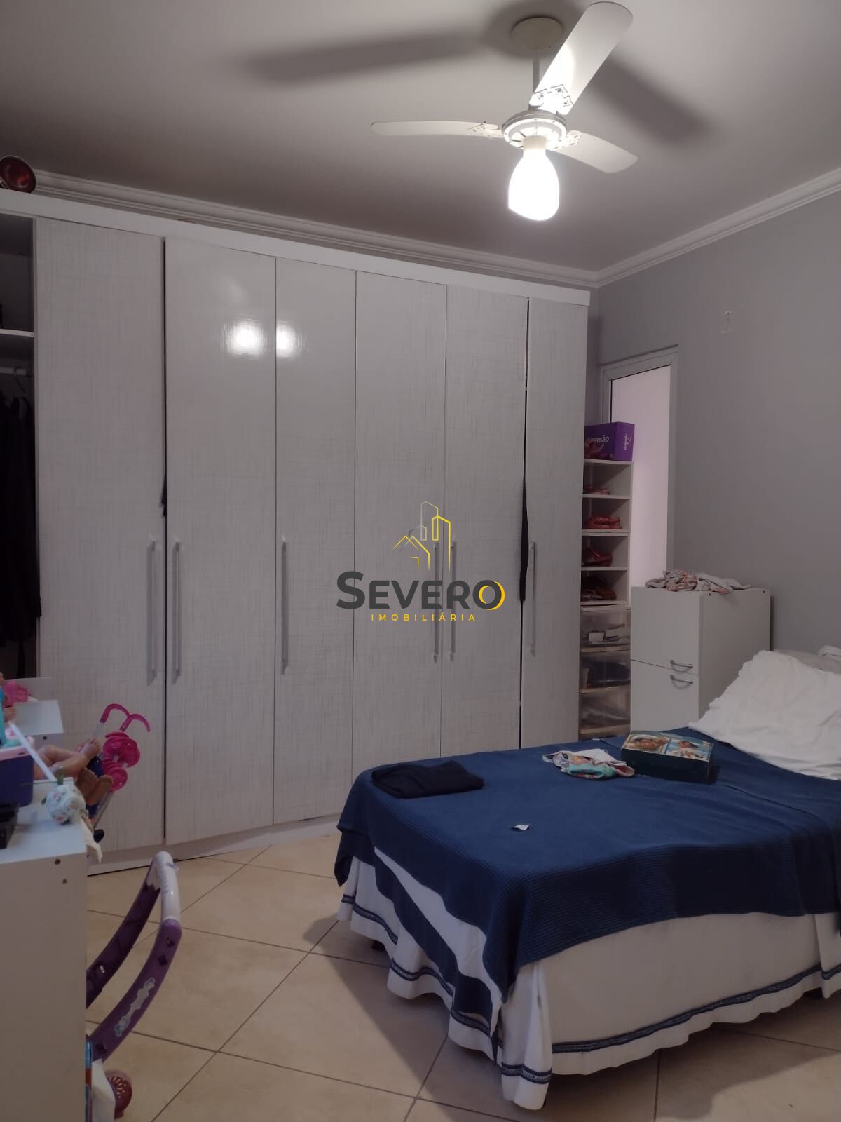 Casa à venda com 4 quartos, 240m² - Foto 21