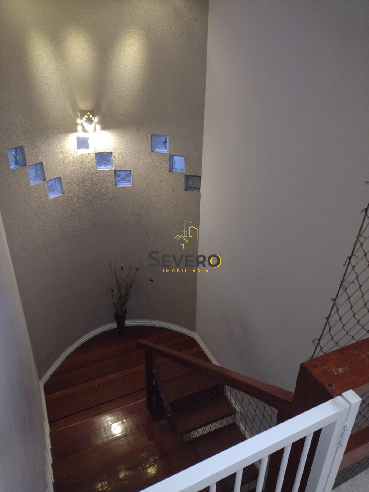 Casa à venda com 4 quartos, 240m² - Foto 12