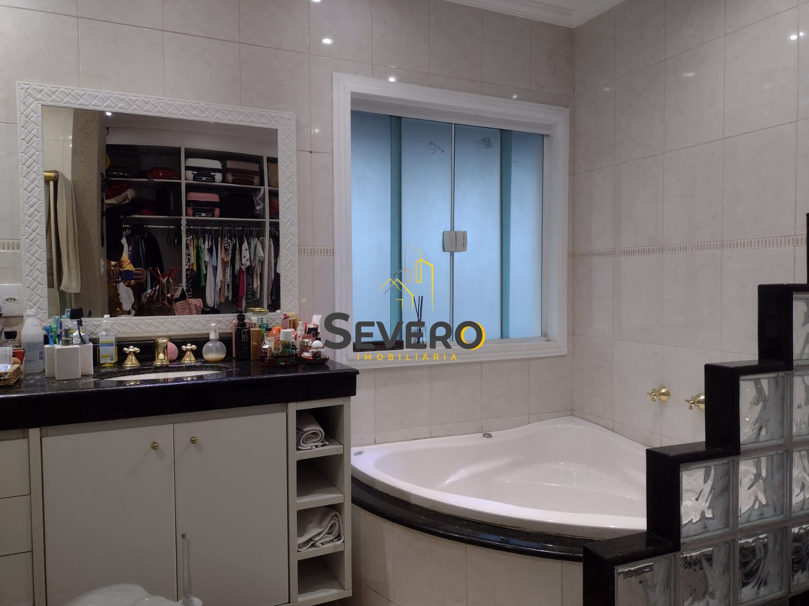 Casa à venda com 4 quartos, 240m² - Foto 24