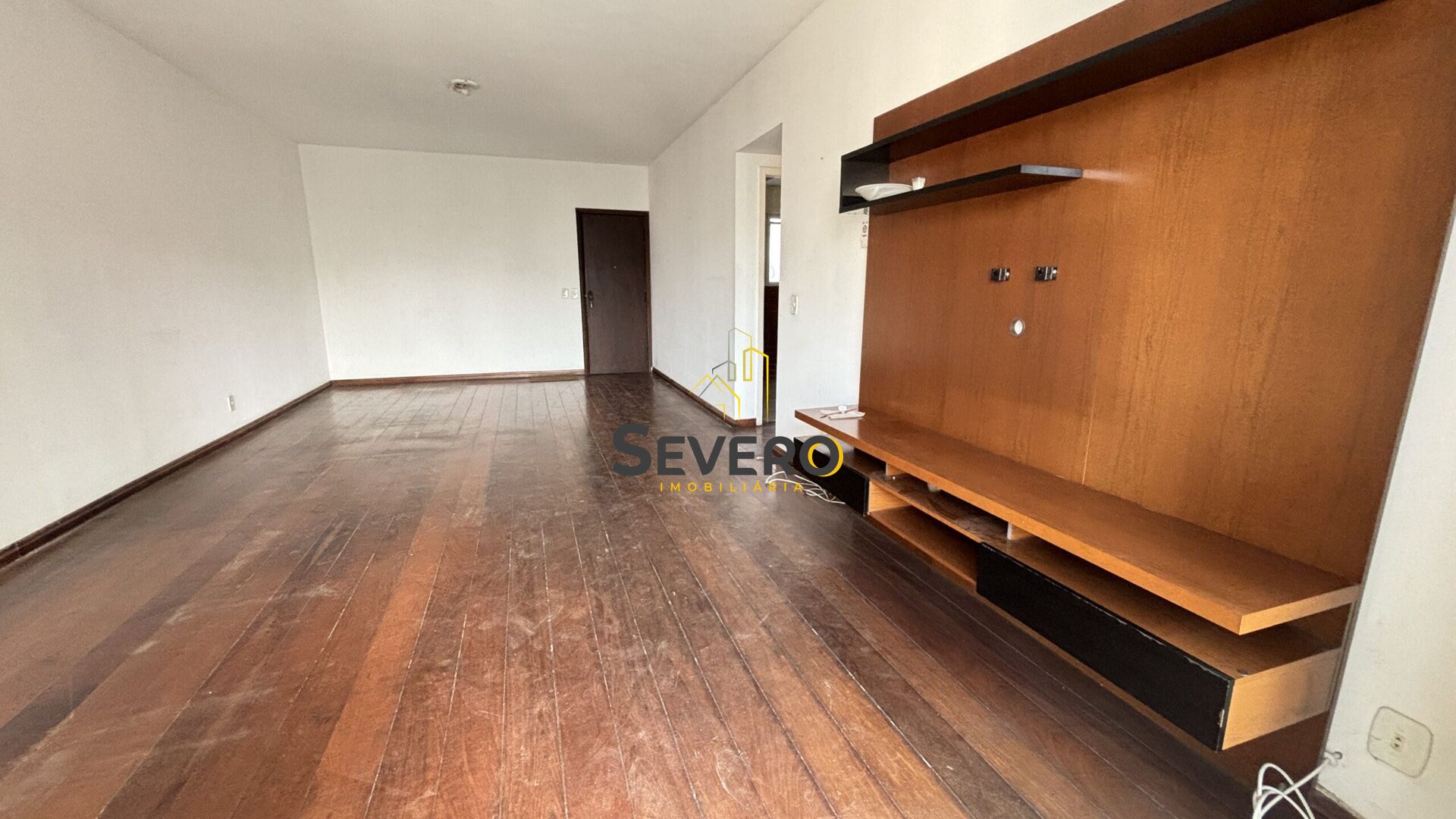 Apartamento à venda com 3 quartos, 130m² - Foto 5