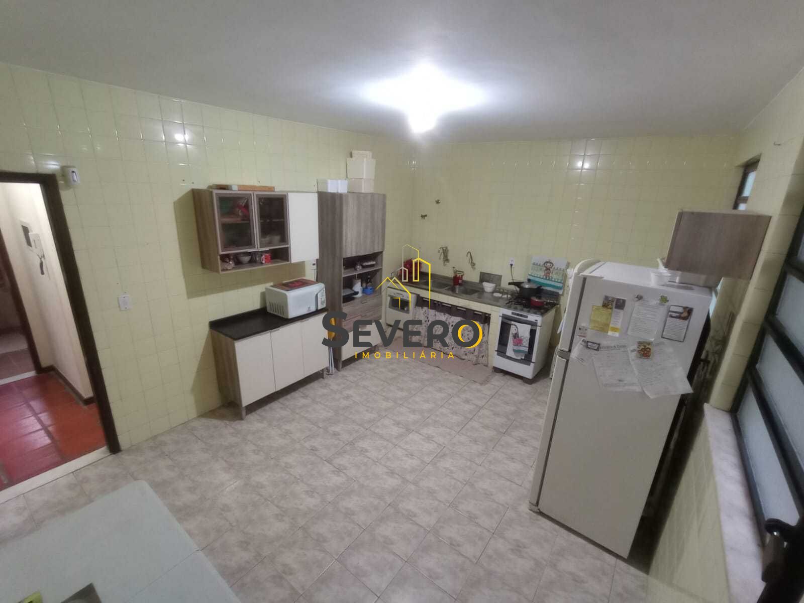 Casa à venda com 3 quartos, 150m² - Foto 13