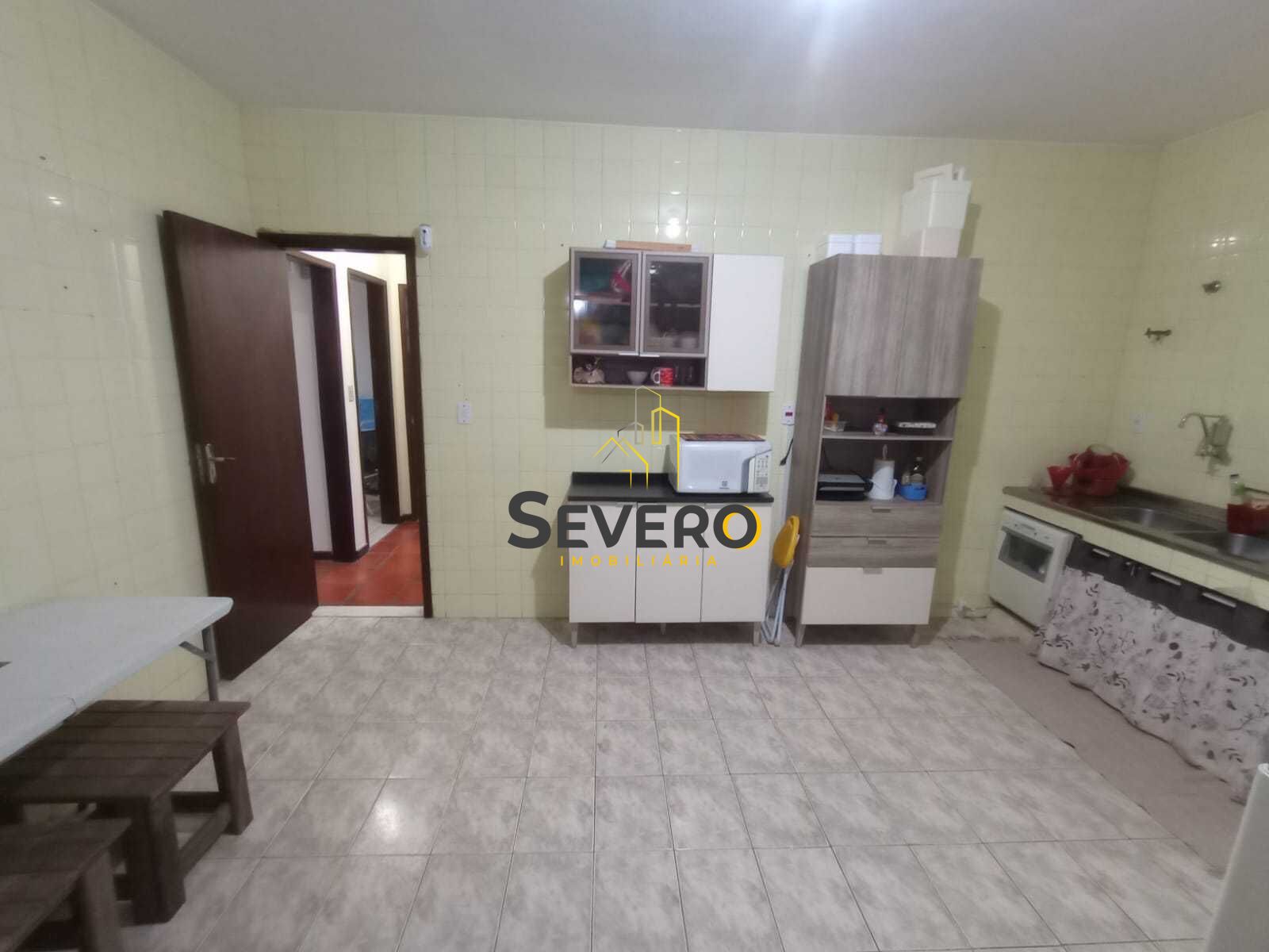 Casa à venda com 3 quartos, 150m² - Foto 11